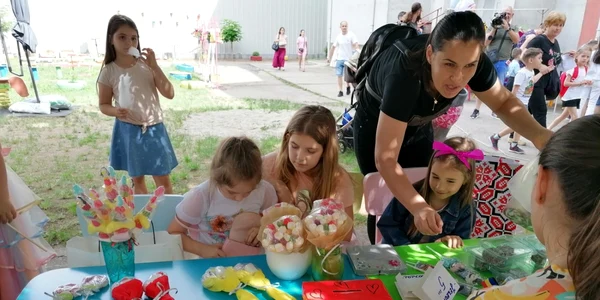 targ de vara la o gradiniţa din slatina - foto alina mitran