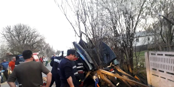 Accident Tetoiu - Vâlcea soldat cu decesul unui copil Foto Adevarul