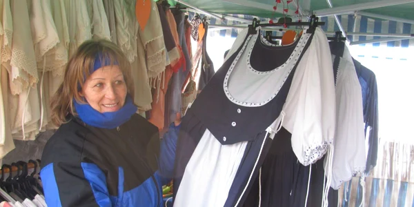 Bagameri Aniko a conceput în doi ani rochia pe care a adus-o la Târgul din Satu Mare.