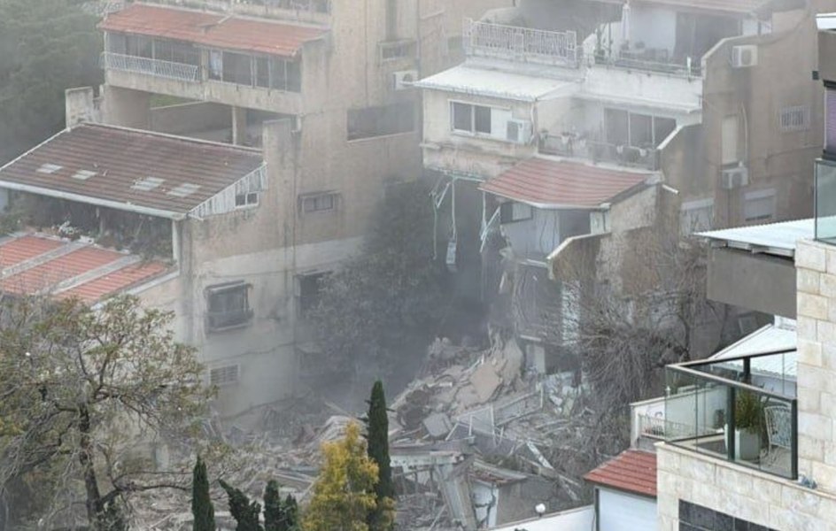 Oraș important din Israel, atacat cu rachete lansate din Iran. Bilanțul provizoriu indică două persoane omorâte