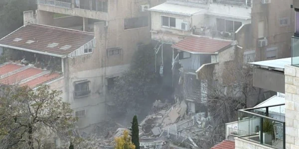 orasul haifa atacat cu rachete din iran 6 aprilie 2026 FOTO: X/@MidnightVision5