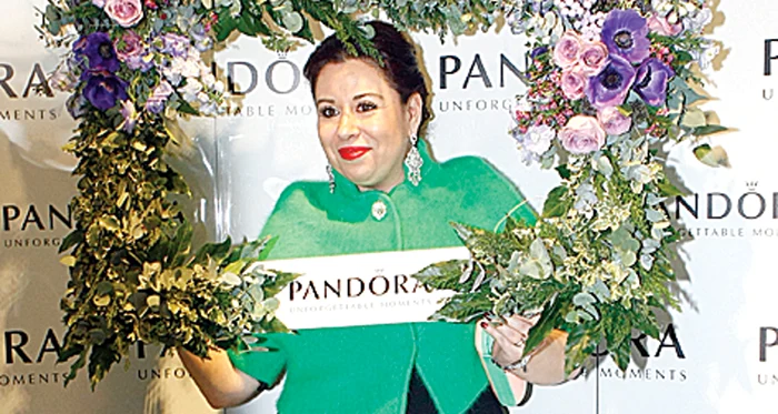 Oana a fost în centrul atenției la un eveniment monden