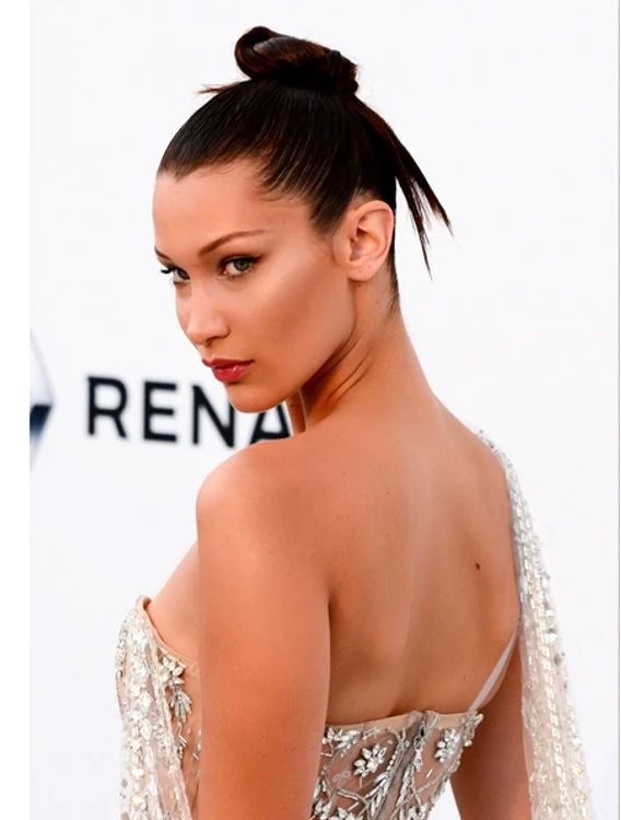 bella hadid png