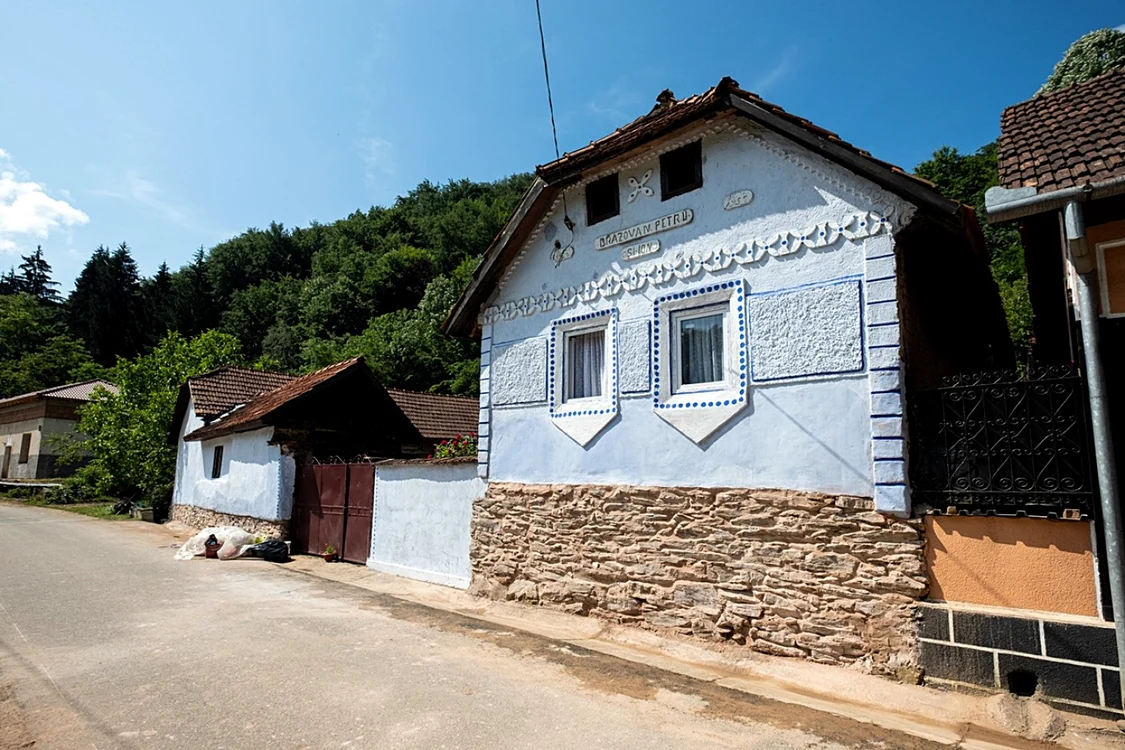 Color the Village la Fărăşeşti