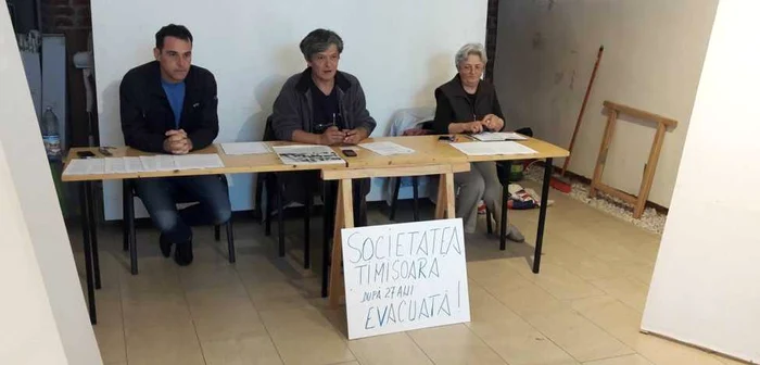 Societatea Timişoara a fost evacuată din Salonul Vega