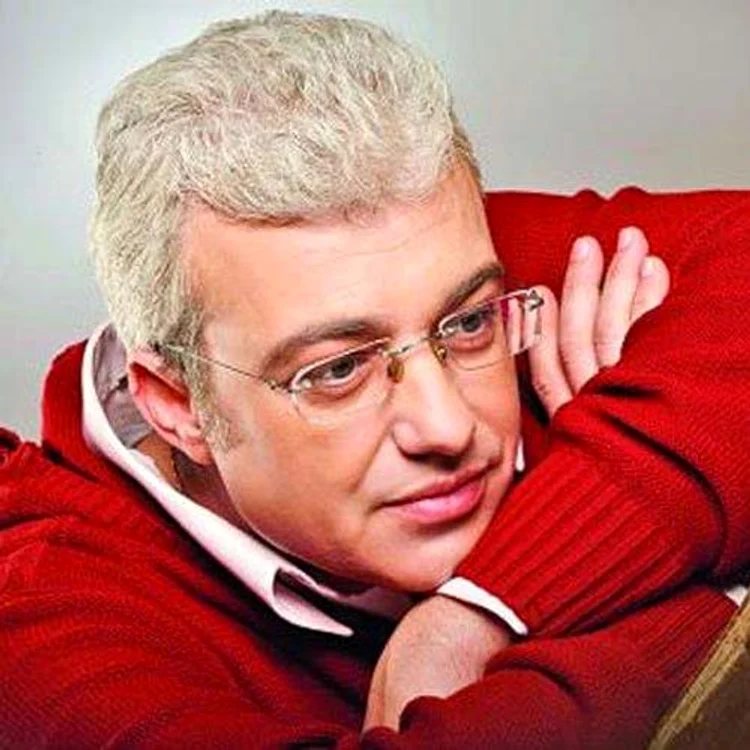 
    Cătălin CrişanFoto: Facebook  