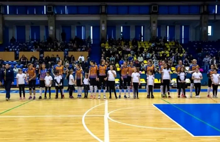 CSM Târgovişte a bifat o nouă victorie în Divizia A1 la volei feminin, contra Dinamo Bucureşti