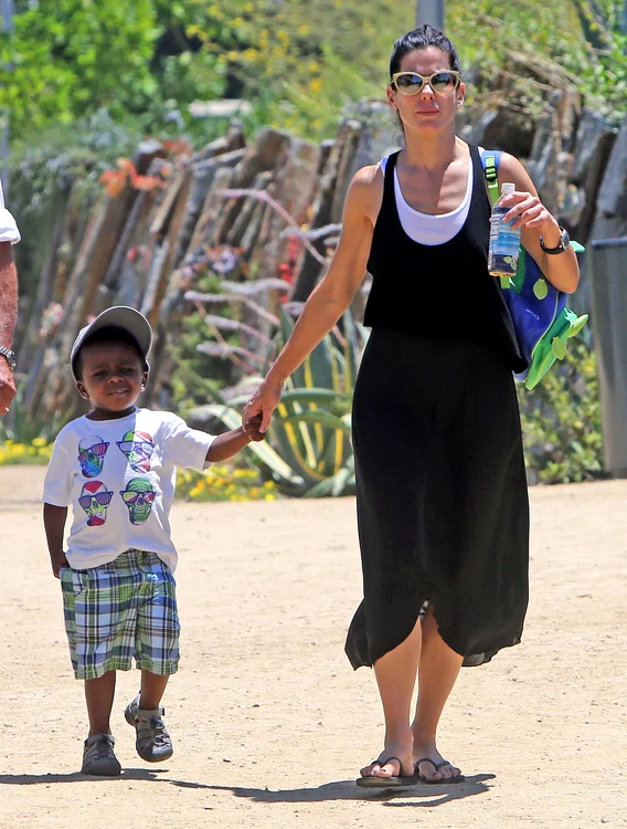 Sandra nu are niic împotrivă ca fiul să devină actorFoto: WENN