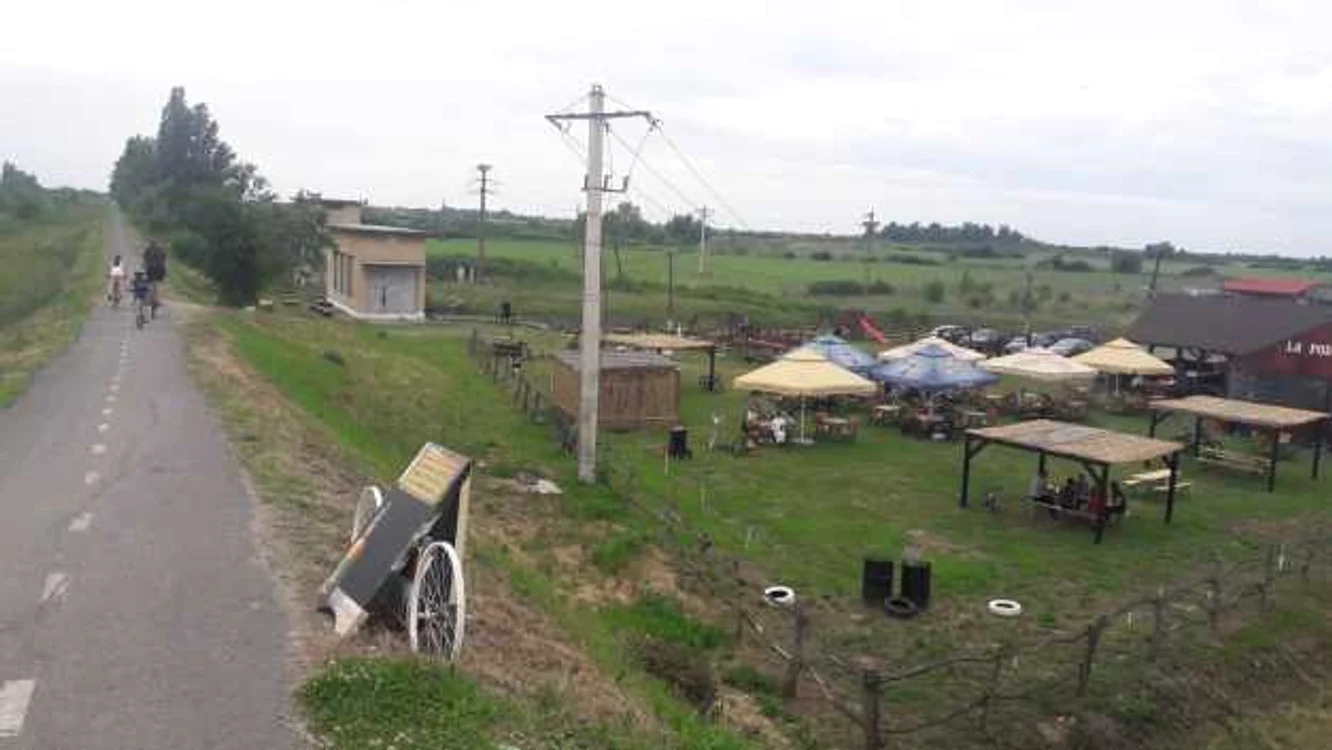 Pista de biciclete se află încă în administrarea celor de la Ape Banat, dar acum se caută un nou proprietar pentru ea.