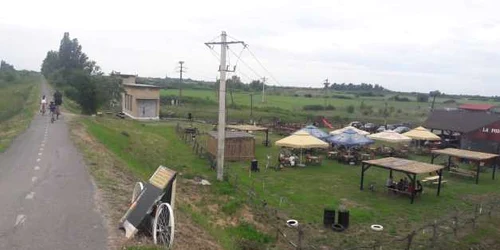 Zone de relaxare pe pista de bicicilete Timişoara-Serbia