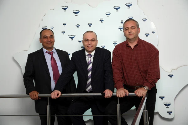 Superbrandurile românești câștigătoare: Dedeman pe Leadership și Fan Courier Superbrandul anului