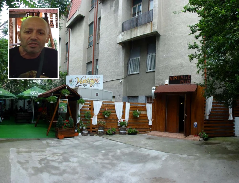 Vasile Gălbenuşe (foto medalion) vrea să se facă dreptate; o poză îndoliată a fiului său se află de-acum la intrarea în localul din Slatina unde s-a produs tragedia  (FOTO: Mugurel Manea)