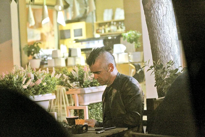 Colin Farrell, la o şaorma în Piaţa Amzei