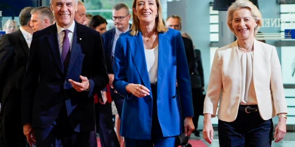 Roberta Metsola, Ursula von der leyen, premier Canada jpg
