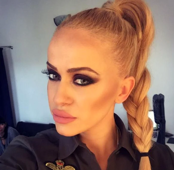 
    Anda Adam este o mămică sexyFoto: arhivă personală  