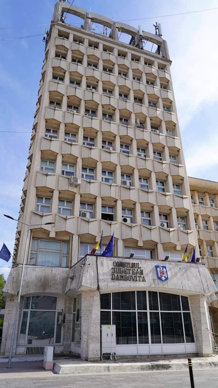 Palatul administrativ din Dâmbovița. FOTO CJ Dâmbovița