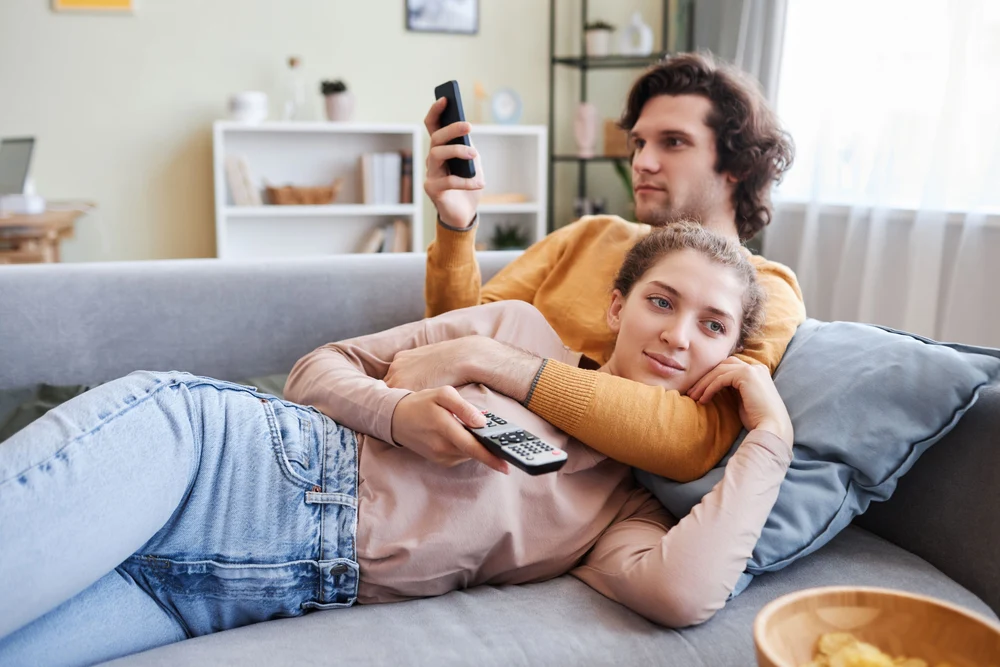 Ce putem învăța de la copii despre relații. „Jocul în paralel favorizează conexiunile sociale și diminuează senzația de izolare”