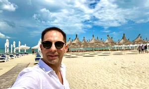 mamaia dan negru jpg