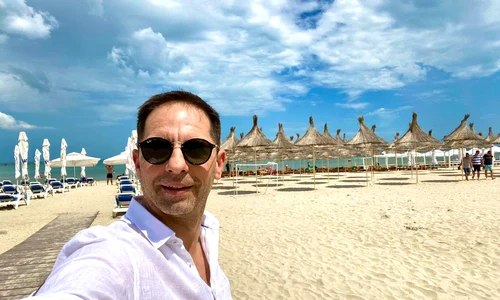 mamaia dan negru jpg