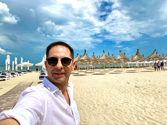 Dan Negru, despre cartea „Toate pânzele sus”, care încă inspiră generații: „Televiziunea mi-a dat șansa, la maturitate, să-mi întâlnesc eroii din copilărie”