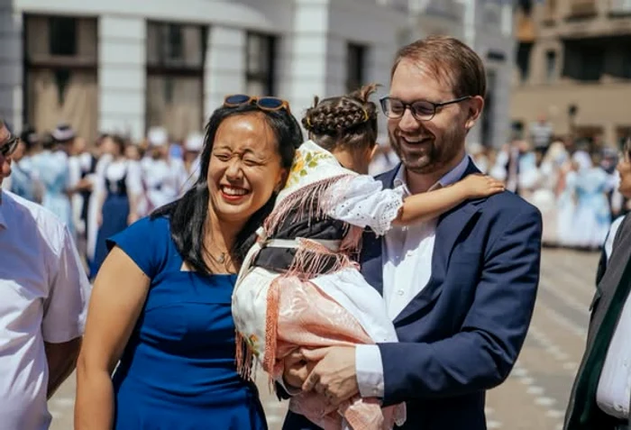 Dominic Fritz alături de familia sa FOTO: Facebook