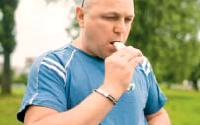 Ilie Beudeanu face periodic tratamente cu inhalatoare