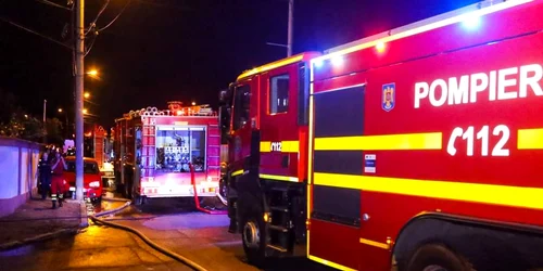 masina de pompieri   FOTO Isu Facebook jpeg