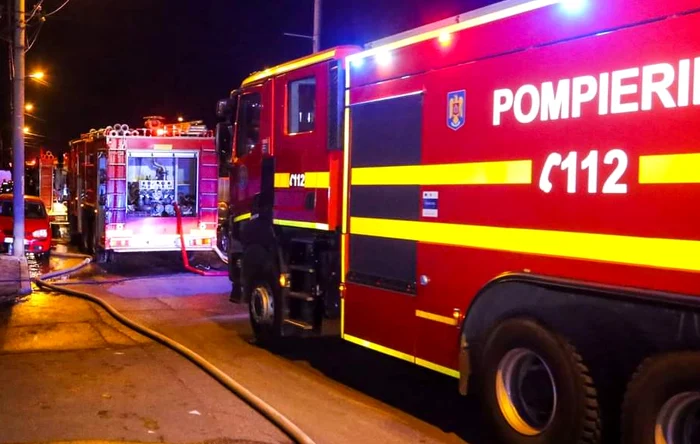 Pimpoerii a intervenit pentru stingerea incendiului FOTO: Arhivă