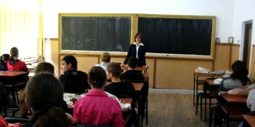 Căutăm profesorii cu care se mândrește județul Neamț