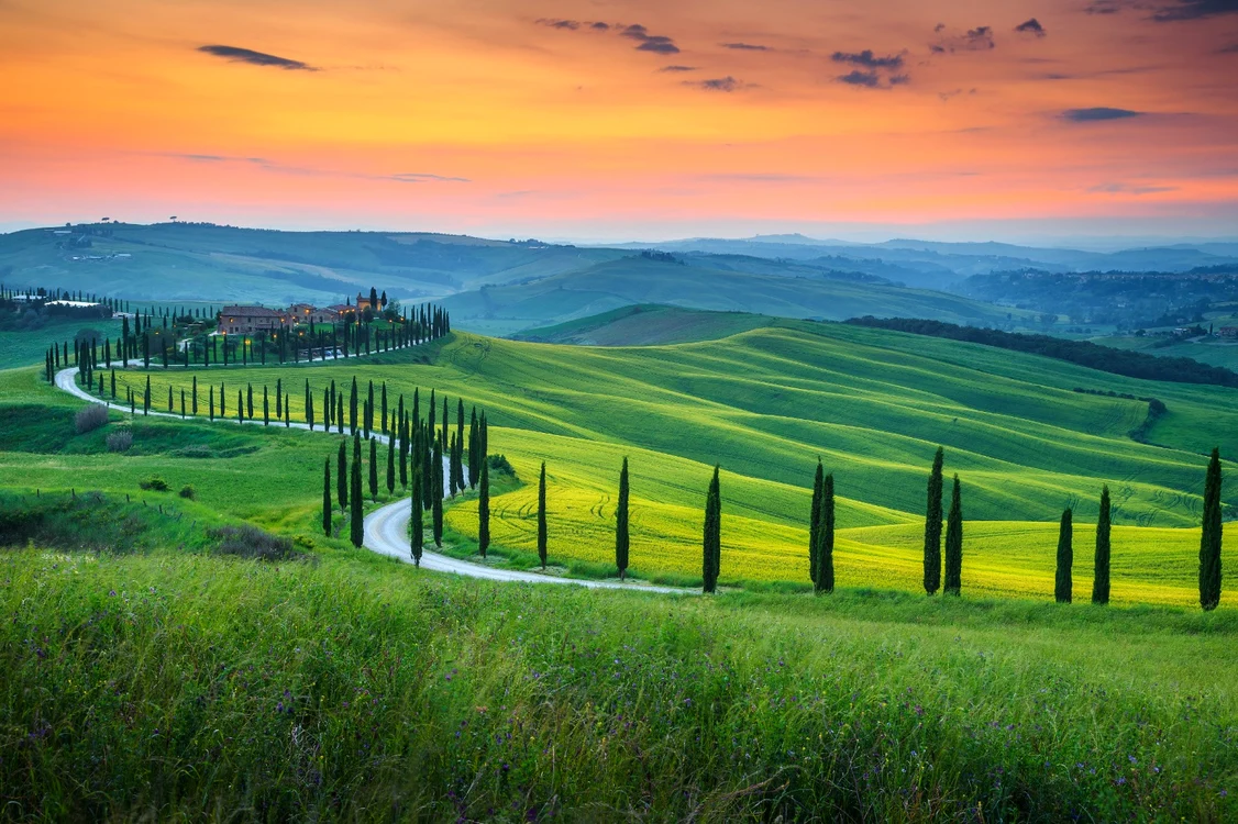 Toscana, ținutul chiparoșilor și al dealurilor nesfârșite