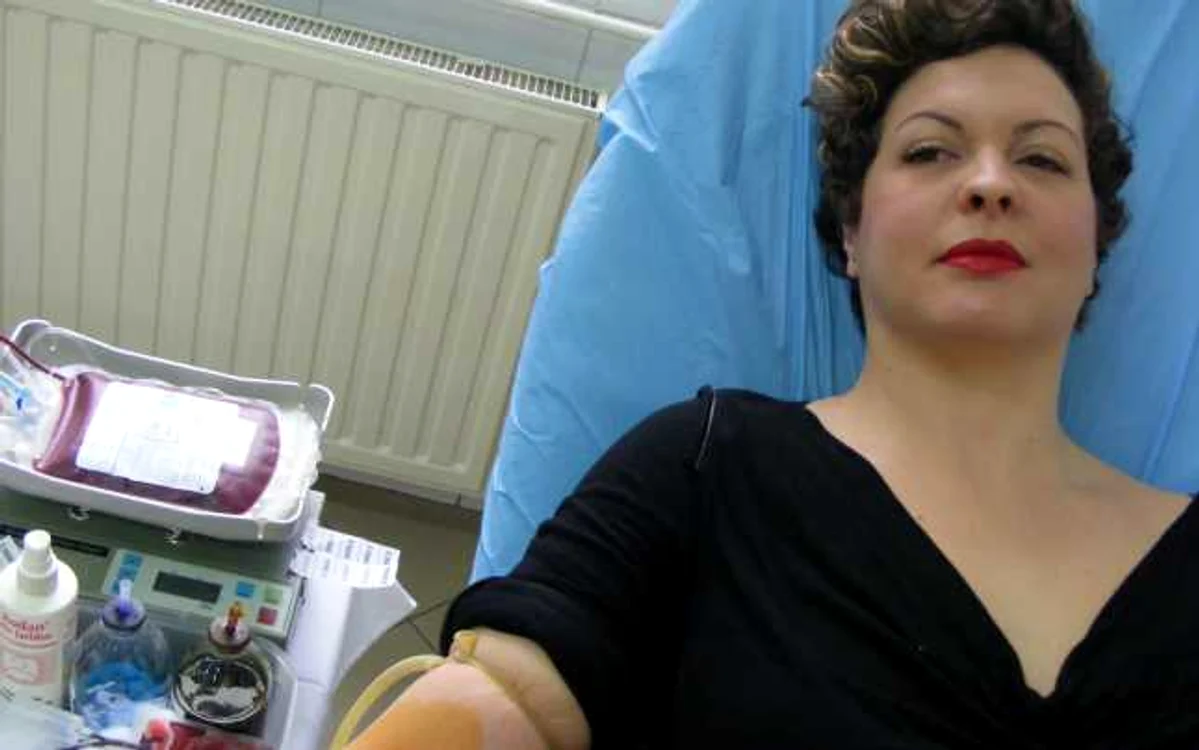 De ziua ei, Ioana Roman a făcut ea un cadou. A venit în sprijinul celor care au nevoie de sânge FOTO: Ana Gajdo