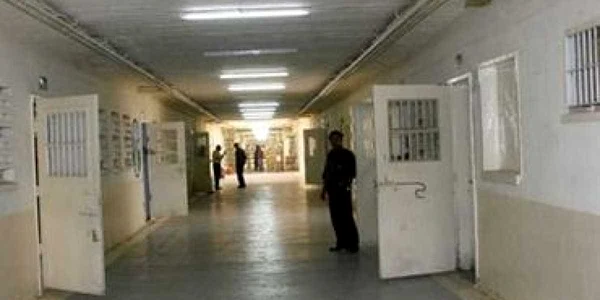 Închisoarea din Abu Ghraib cuprinsă de flăcări