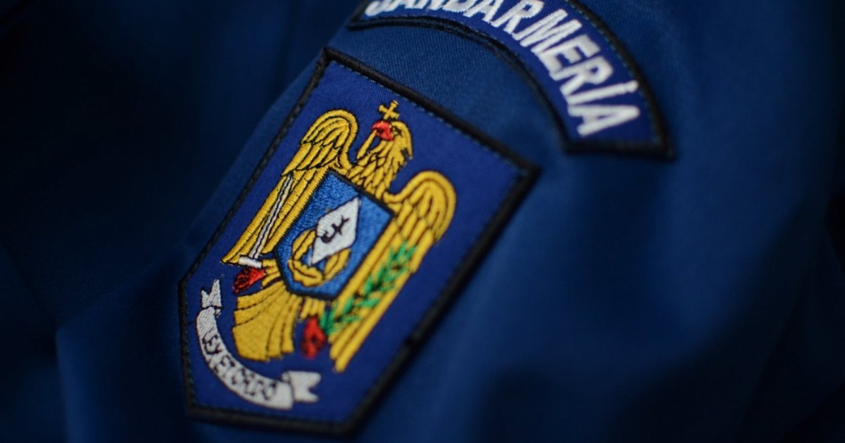 Mascații au pătruns din eroare la un pensionar de 67 de ani; anchetă internă în curs.