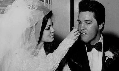 Priscilla și Elvis jpg