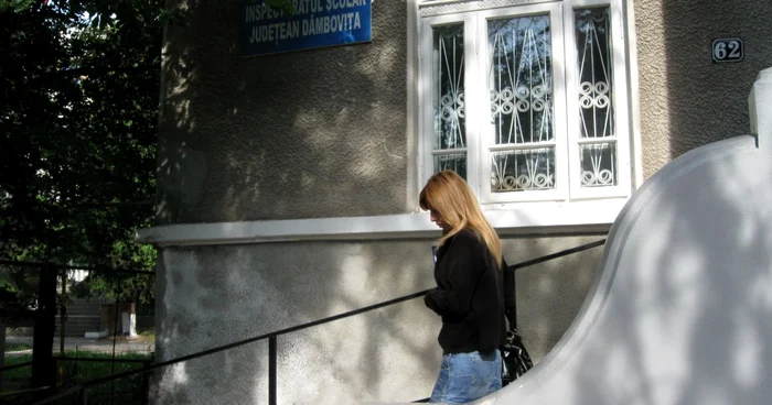 Târgovişte: NU se grăbesc cu declaraţiile de avere