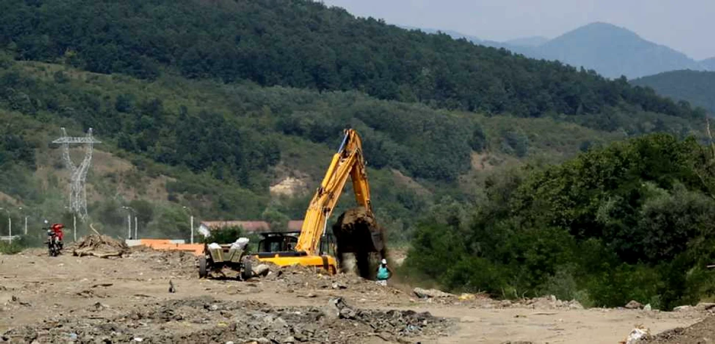 Lucrările la Autostrada Piteşti-Sibiu ar putea începe la 1 ianuarie 2017 FOTO Adevărul
