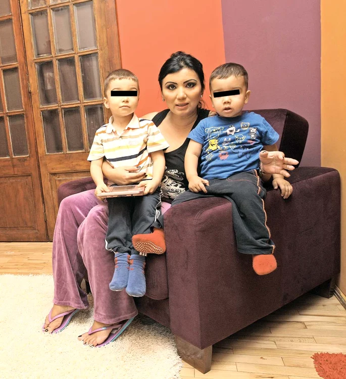 Lupta mare este pe custodia copiilor, Maximus (6 ani) și Eduard (4 ani)