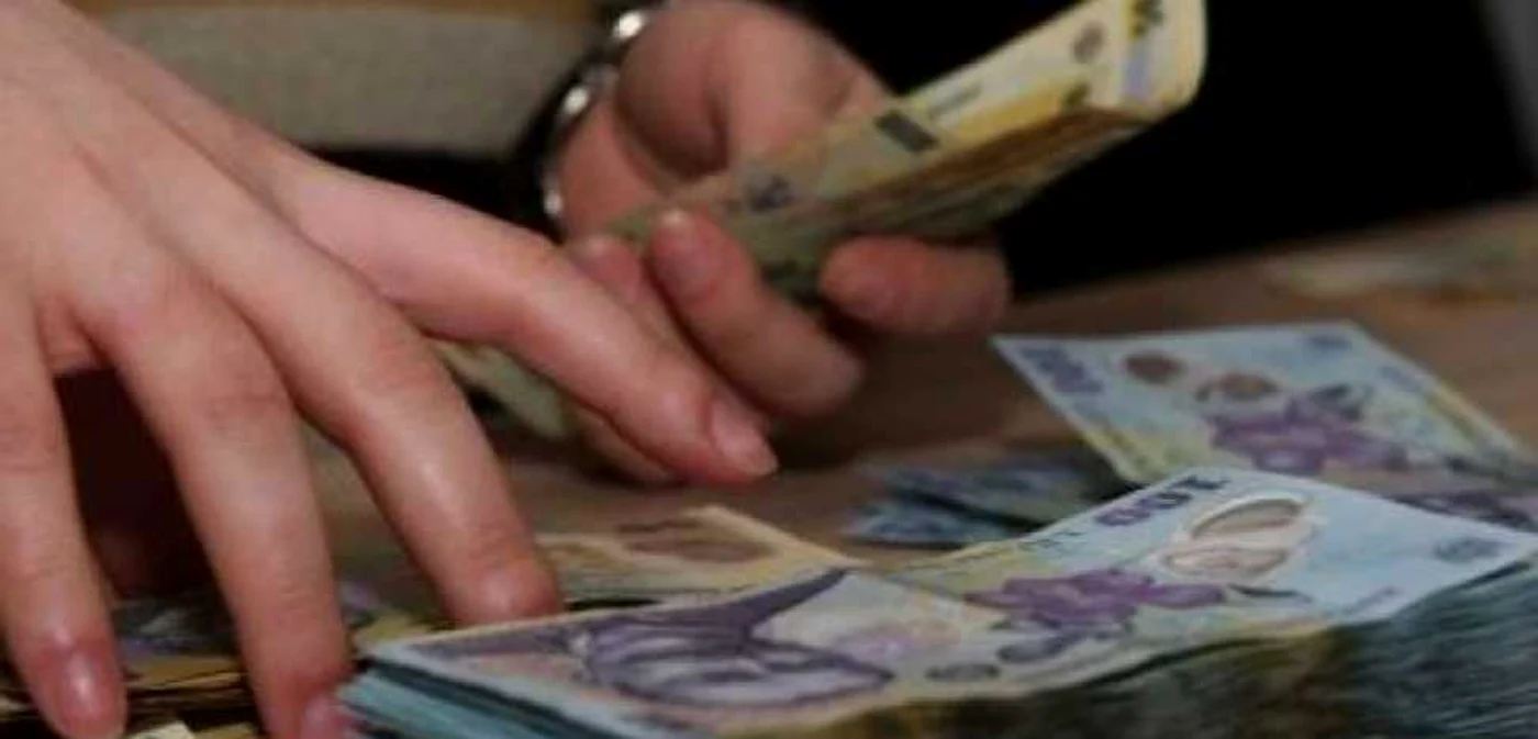 Băncile ar putea fi obligate să renunţe la o serie de comisioane