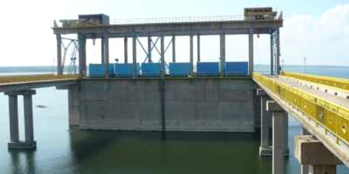 Centrala hidroelectrică de la Costeşti poate asigura doar 3-4% din necesarul de electrictate