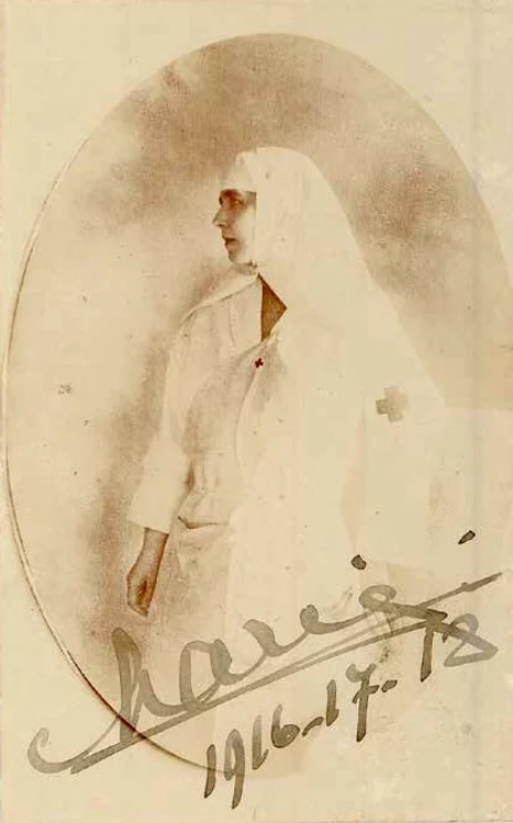 I.B.1.1916-1918. Regina Maria, membra de onoare a Societatii Ortodoxe Nationale