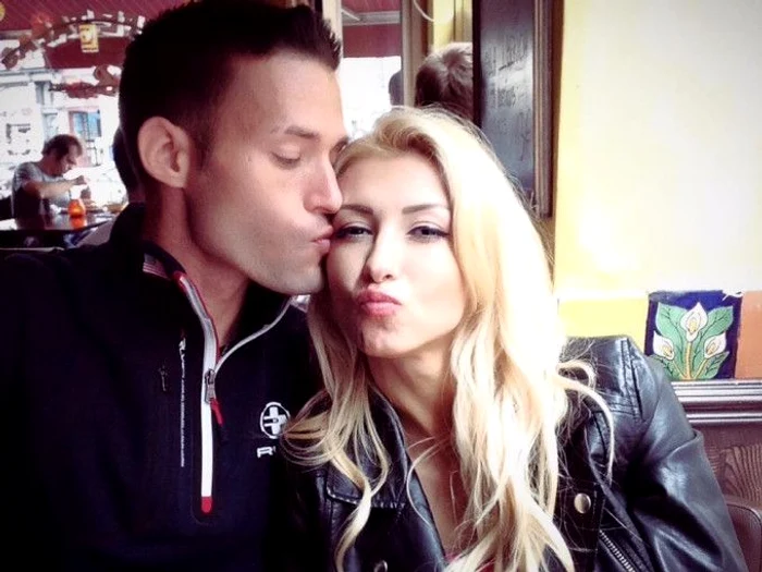 
    Andreea Bălan şi-a regăsit zâmbetul lângă iubitul american  