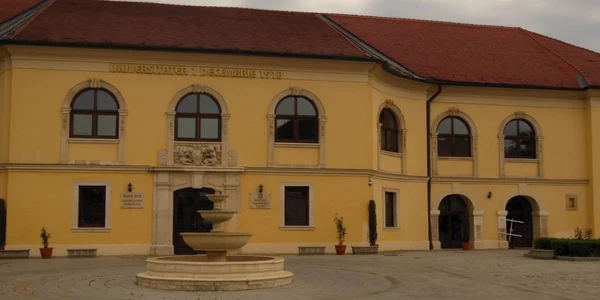 universitate alba iulia