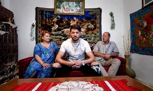 romeo visca adela jpeg