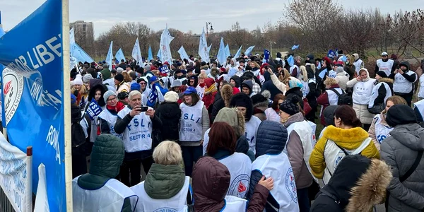 Protest învățământ FOTO FSLI jpg