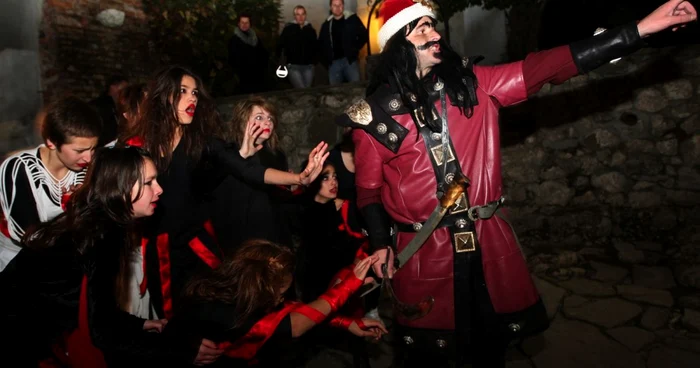 Numele lui Dracula este legat de Bran, atât în conştiinţa românilor, cât şi a turiştilor. Foto: Arhivă