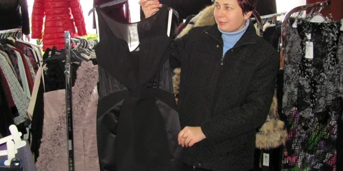 Nina Băţăuş a prezentat cele mai căutate modele de rochii din magazin