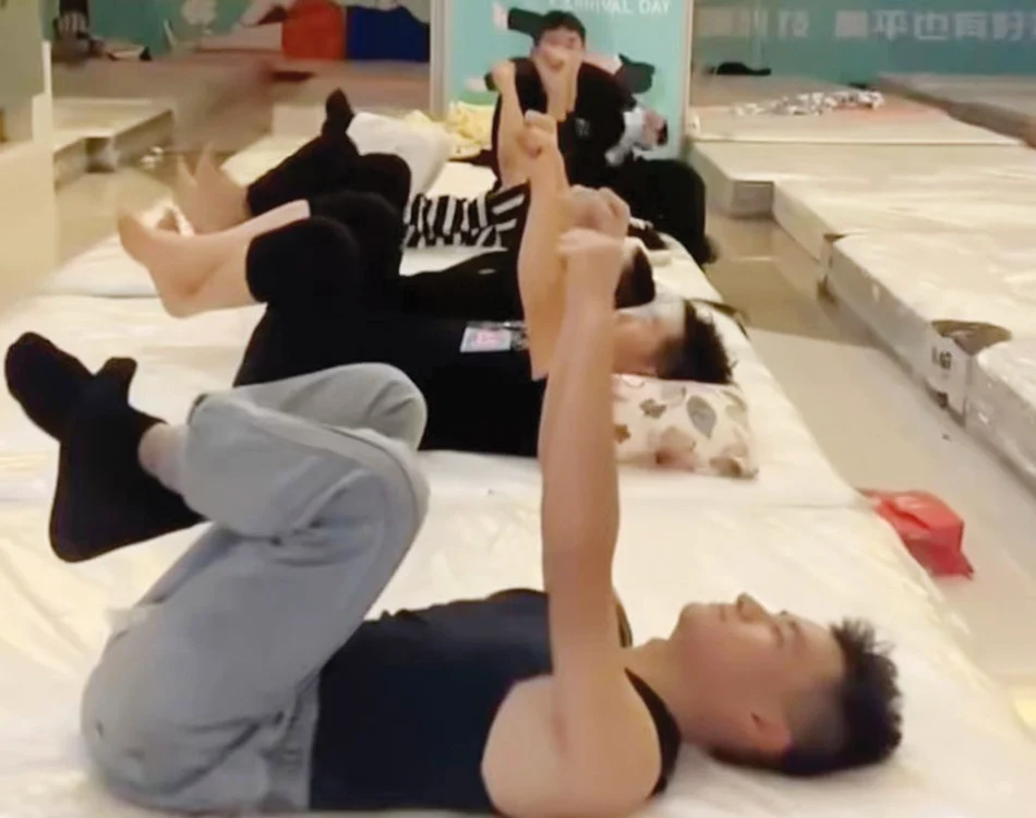 Această competiţie  este foarte populară  în China. SURSĂ FOTO: CAPTURI VIDEO DOUYIN