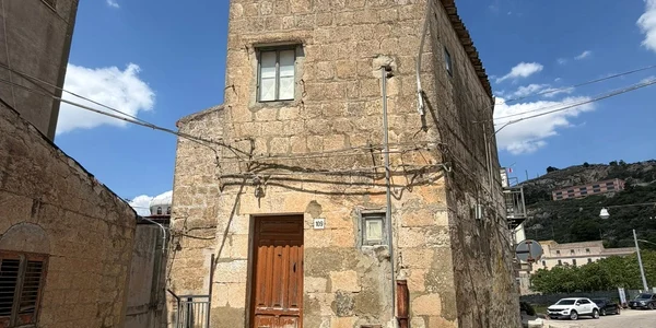 Case la vânzare în Italia 