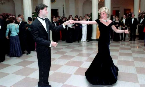 Rochia purtată de prințesa Diana la Casa Albă nu a fost vândută la licitație / FOTO jpeg