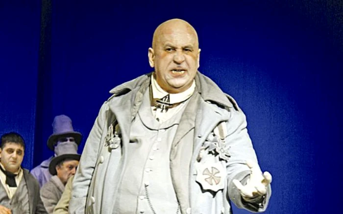 George Mihaita_Revizorul
